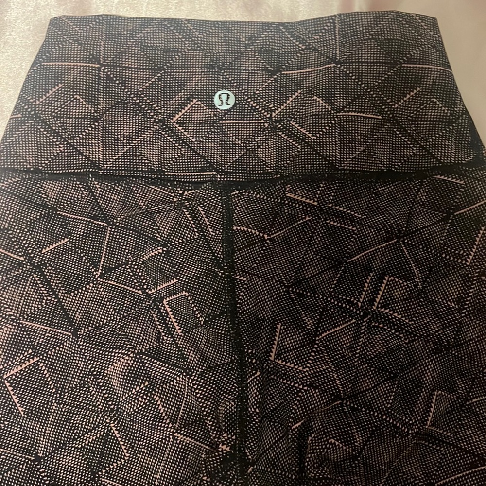 lulu lemon limited edition leggings